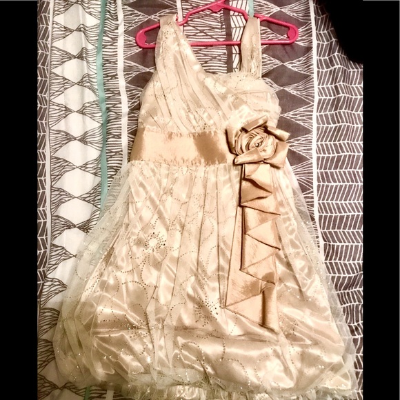 My Michelle girls Size 8. - Picture 2 of 2